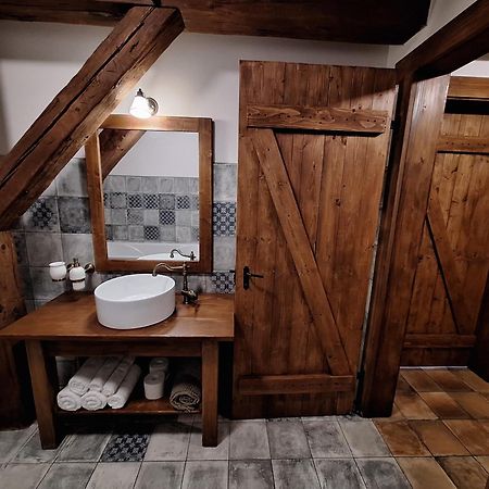 Apartmany Ve Starem Pivovaru Malesov Екстериор снимка