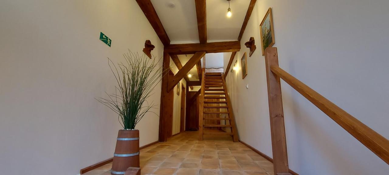 Apartmany Ve Starem Pivovaru Malesov Екстериор снимка