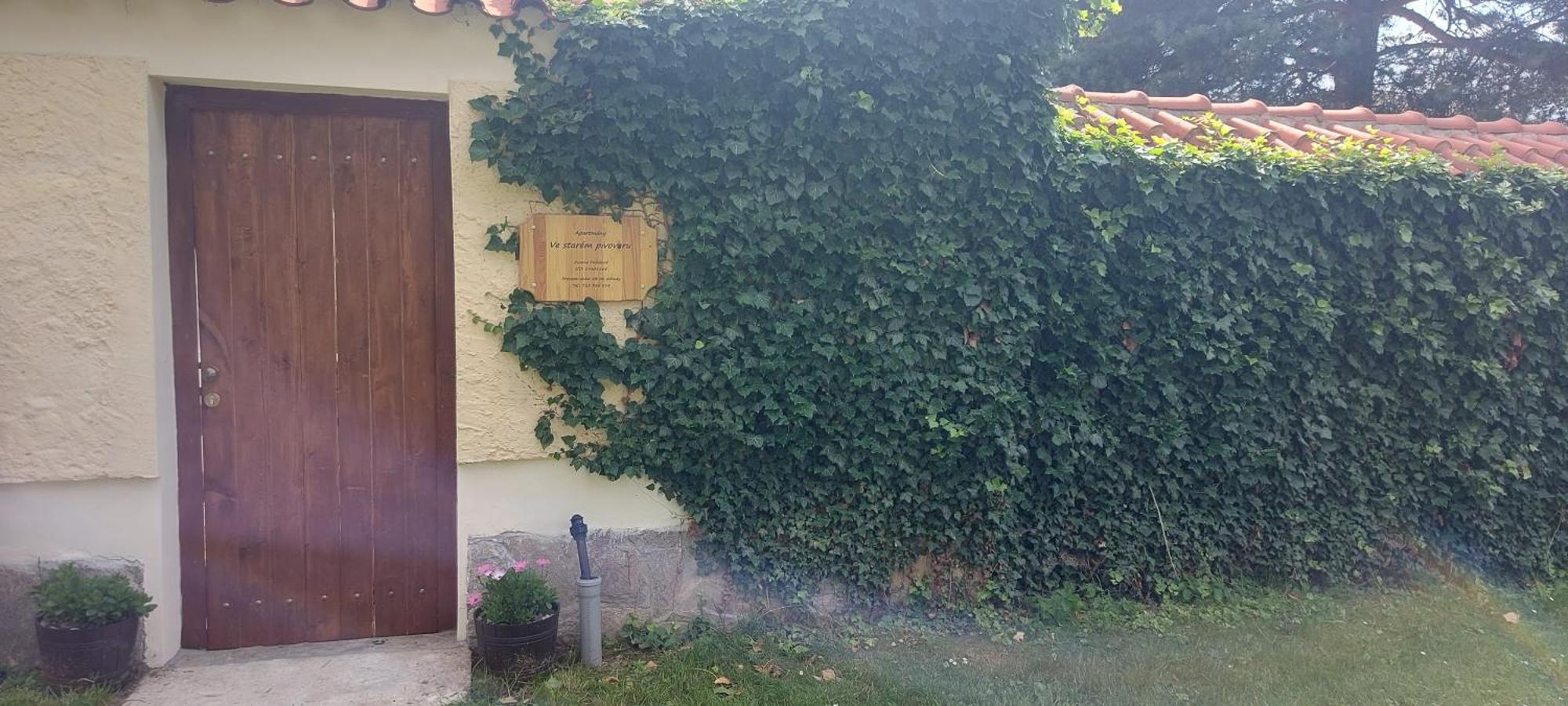 Apartmany Ve Starem Pivovaru Malesov Екстериор снимка