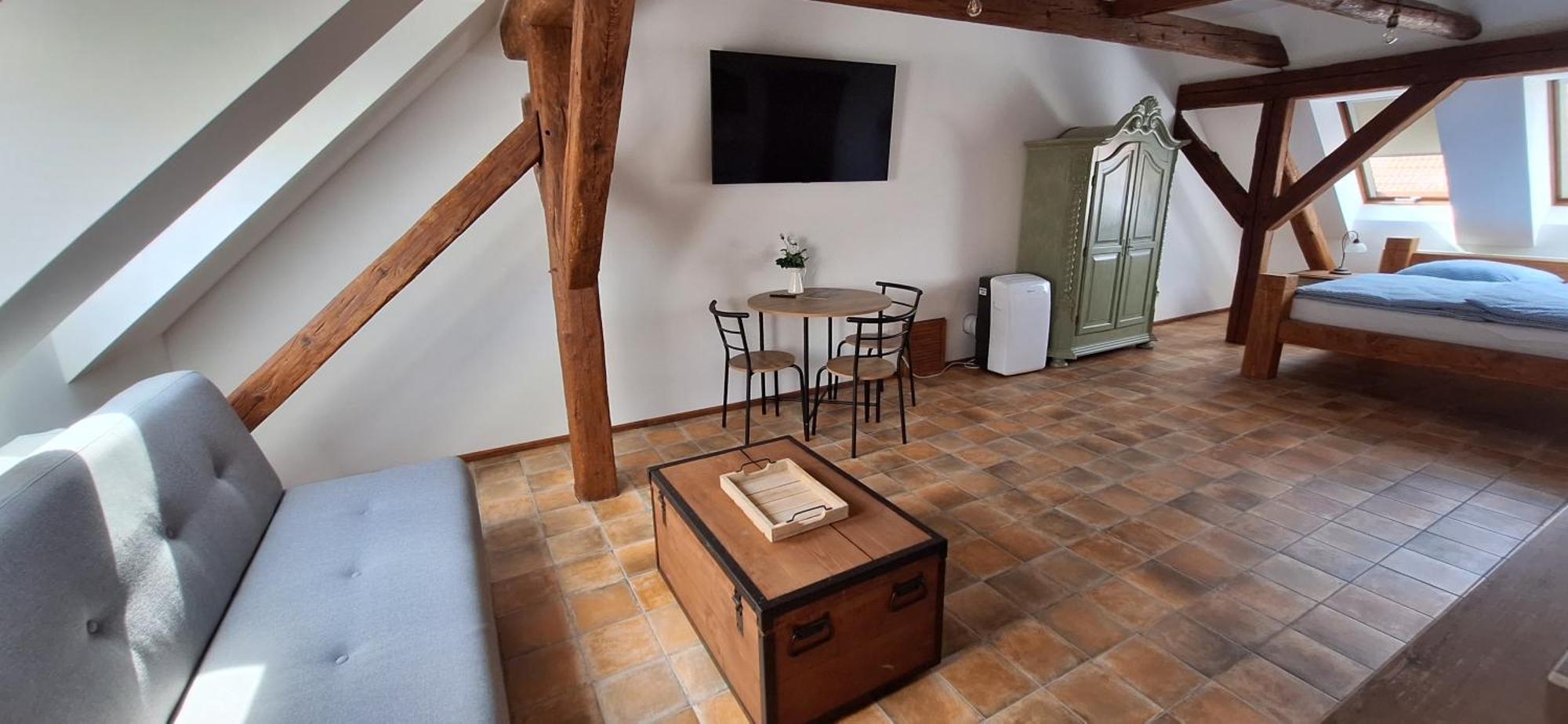 Apartmany Ve Starem Pivovaru Malesov Екстериор снимка